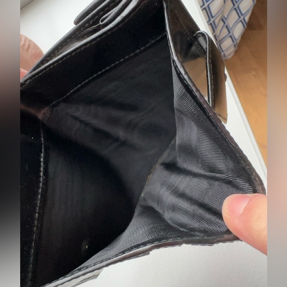 PRADA Spazzolato Leather Compact Wallet - Picture 11 of 14